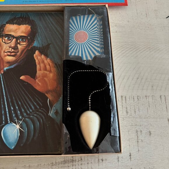 Rare, Vintage 1967 Milton Bradley Kreskin's ESP Game - Picture 4 of 11